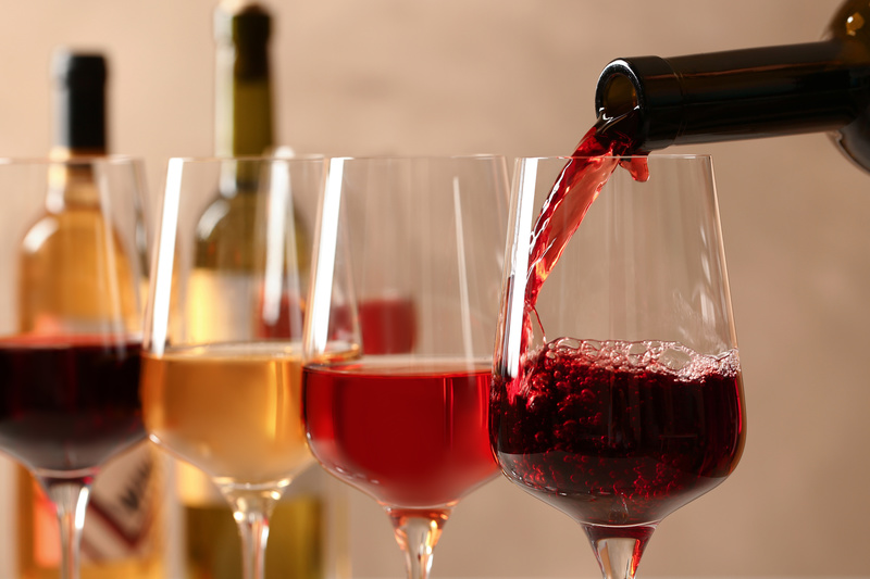 copas de vino tinto, rosado, blanco